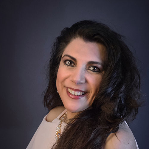 Dra. Livia Contreras Bulnes